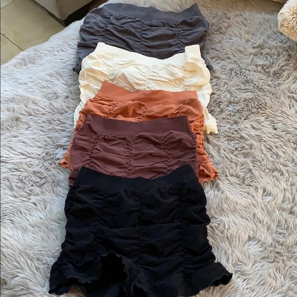 🌺free people Ruched seamless pliseah short - Picture 11 of 17